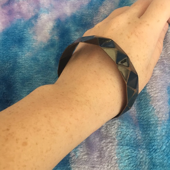 bracelet - Picture 2 of 3